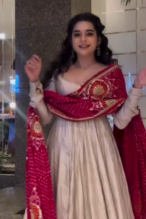 Women Cream Flared Anarkali Suit with Red Bandhani Dupatta for Festive Wear